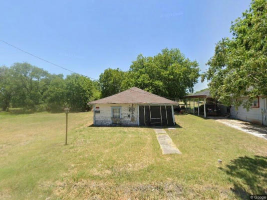 209 N ELM ST, MART, TX 76664 - Image 1