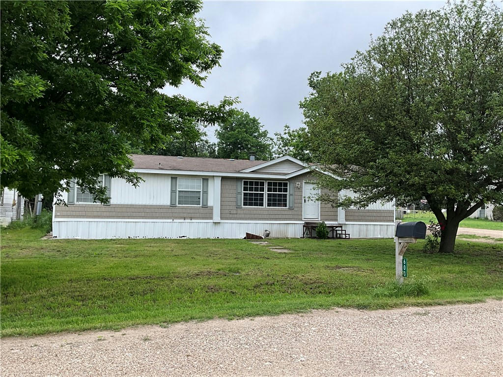600 WHITE AVE, BYNUM, TX 76631, photo 1 of 17