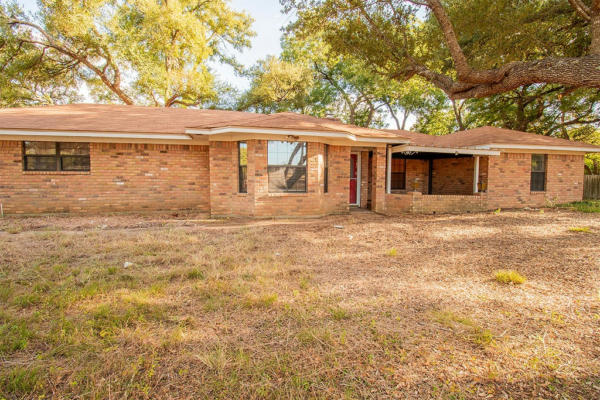 7909 N RIVER XING, CHINA SPRING, TX 76633 - Image 1