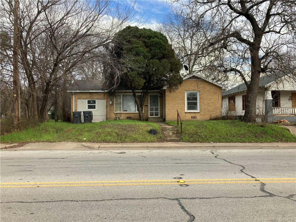 1009 TAYLOR ST, WACO, TX 76704, photo 1 of 12