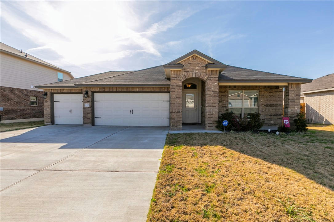 2805 BROSNAN RD, LORENA, TX 76655, photo 1 of 25