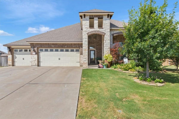 821 WESSEX DR, WOODWAY, TX 76712 - Image 1