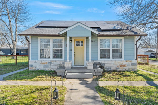 201 N OAK ST, WACO, TX 76705 - Image 1