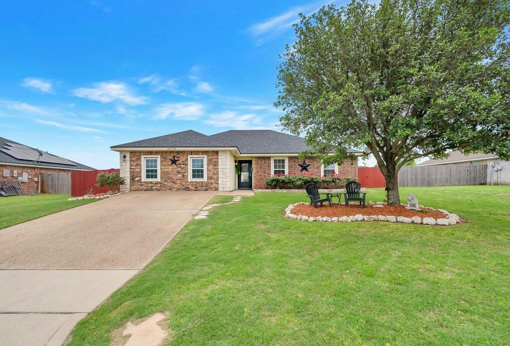 2028 RED SAGE DR, WACO, TX 76708, photo 1 of 45