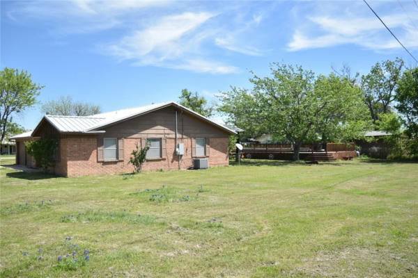 472 SPARKS DR, EVANT, TX 76525, photo 4 of 25