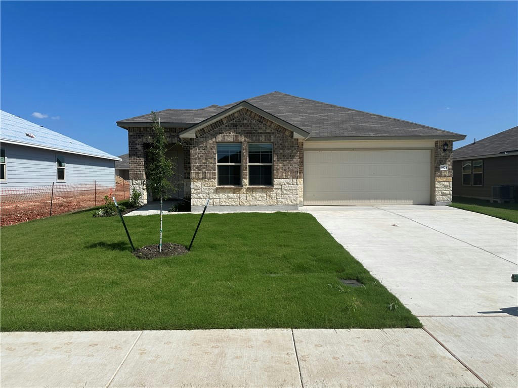 6928 CANADIAN DR, CHINA SPRING, TX 76633, photo 1 of 9